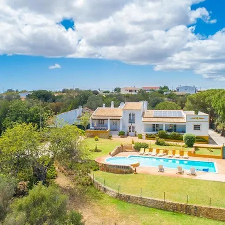 Villa Monte Branco - Private Swimming Pool Albufeira