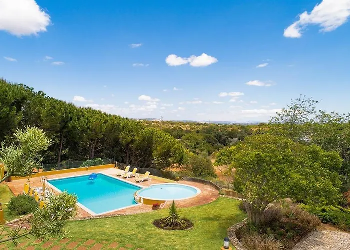 Villa Monte Branco - Private Swimming Pool Albufeira